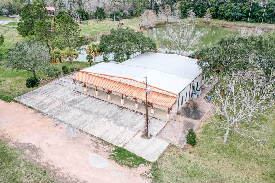 More Photos Of 850 County Road 149, Alvin Land For Sale
