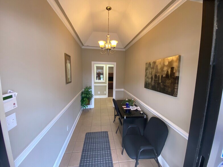 More Photos Of 200 Unionville Indian Trail Rd, Indian Trail Office For Sale
