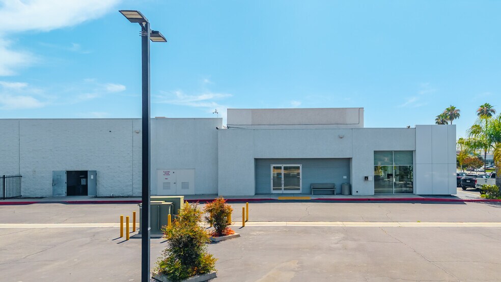 More Photos Of 27750 Eucalyptus Ave, Moreno Valley Auto Dealership For Lease