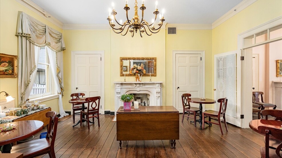 More Photos Of 637 Washington Blvd, Baltimore Hospitality For Sale