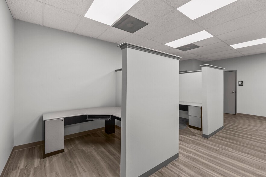 More Photos Of 125 Solleftea Dr, Madison Industrial For Lease