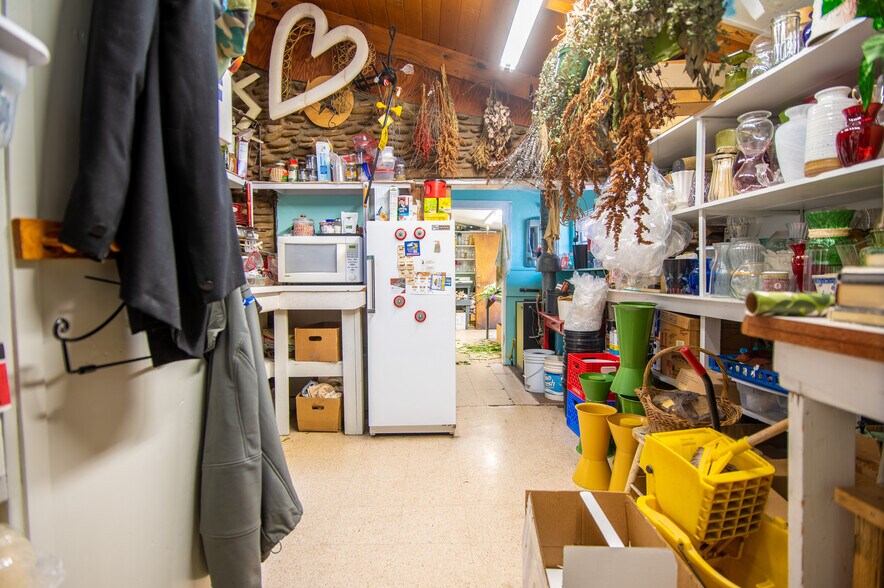 More Photos Of 30 N Market St, Cortez Garden Center For Sale