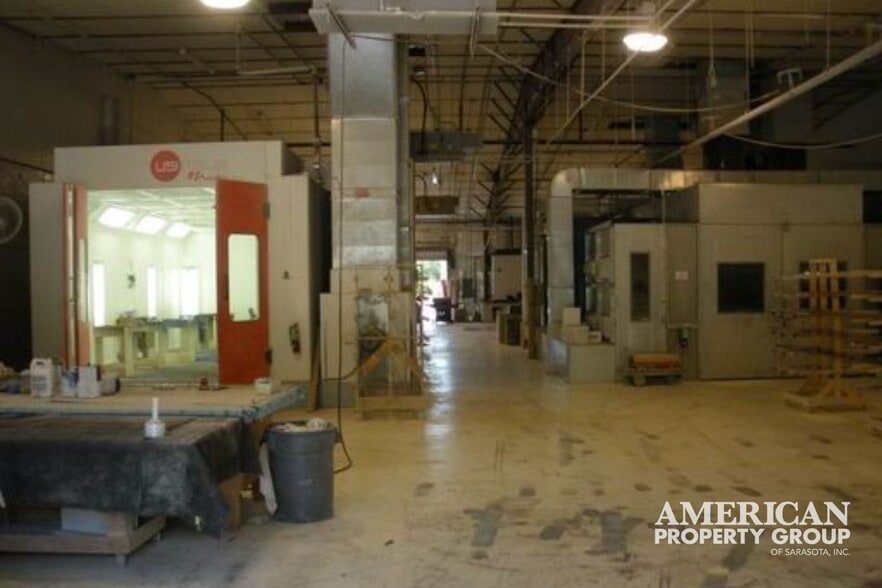 More Photos Of 2205 Industrial Blvd, Sarasota Warehouse For Lease