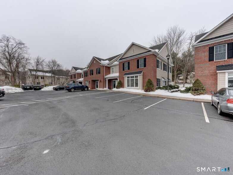 More Photos Of 225 Oakland Rd, South Windsor Office For Sale