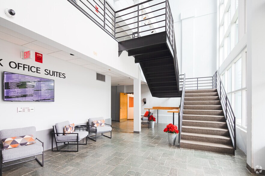 More Photos Of 209 W Central St, Natick Office For Lease