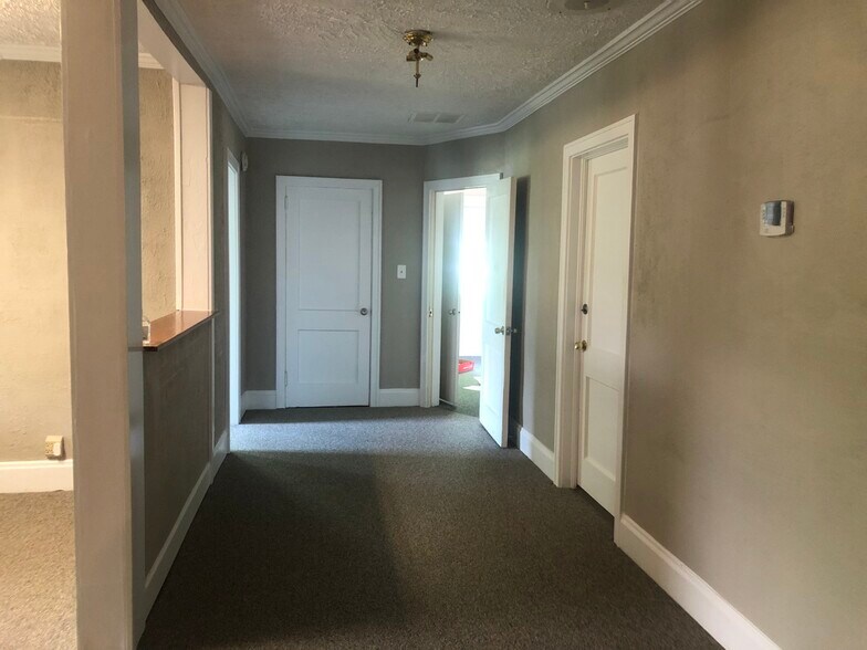 More Photos Of 1126 Ponce De Leon Ave, Atlanta Office For Sale
