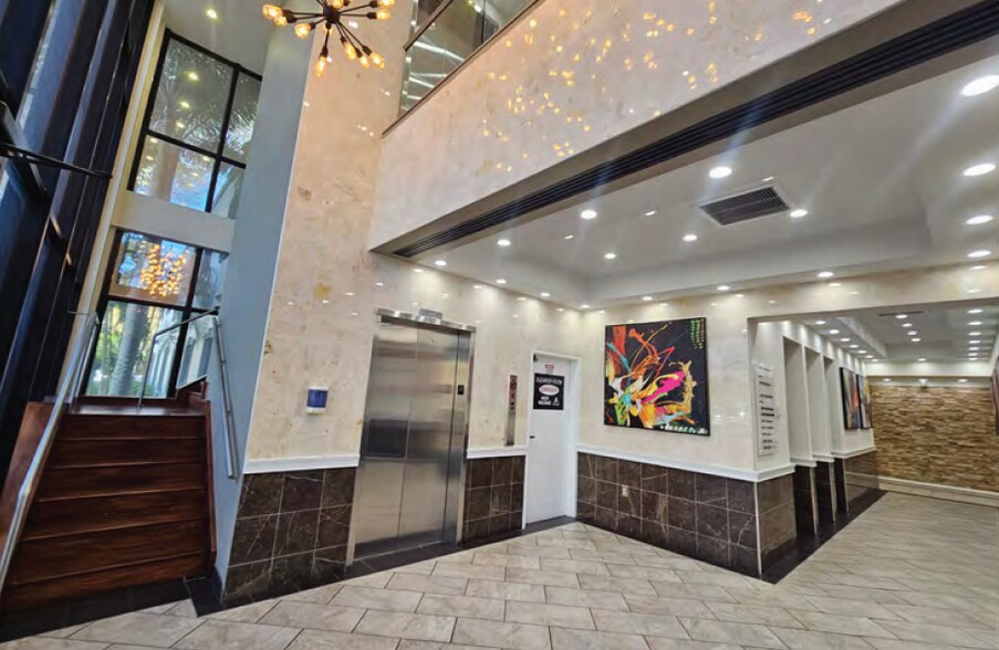 More Photos Of 2005 Pan Am Cir, Tampa Office For Sale