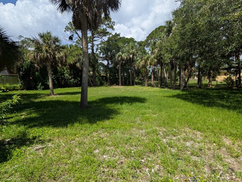 More Photos Of 2735 Allen Hill Ave, Melbourne Land For Lease