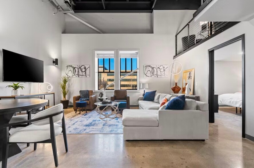 More Photos Of 216 Northland Ave, Green Bay Apartments For Sale