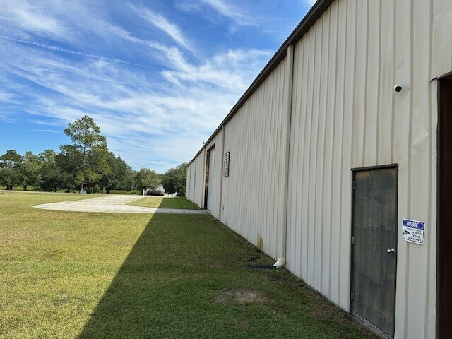 More Photos Of 3031 Veterans Pky S, Moultrie Unknown For Lease