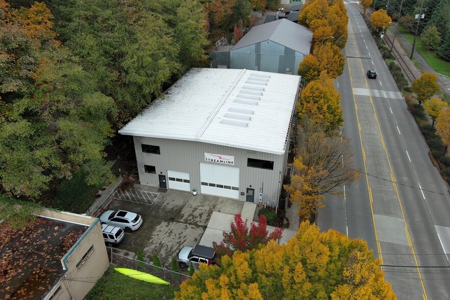 More Photos Of 4745 W Marginal Way SW, Seattle Manufacturing For Sale