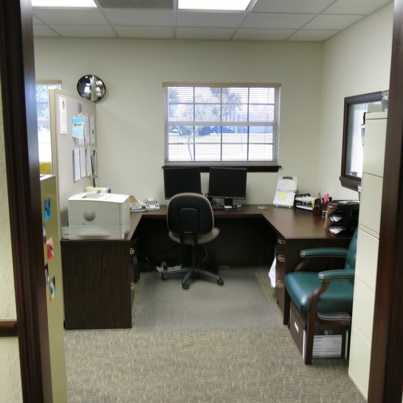 More Photos Of 105 E Church St, Deland Medical For Sale