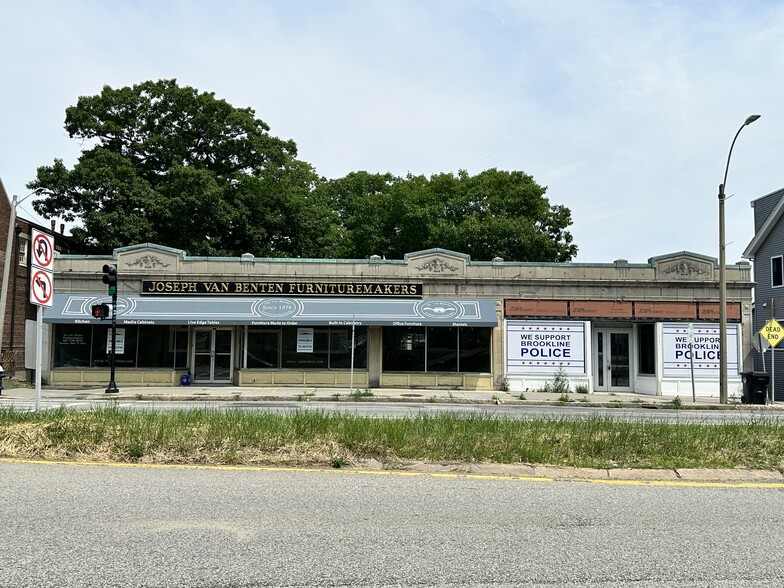 Primary Photo Of 815-823 Boylston St, Chestnut Hill Freestanding For Lease