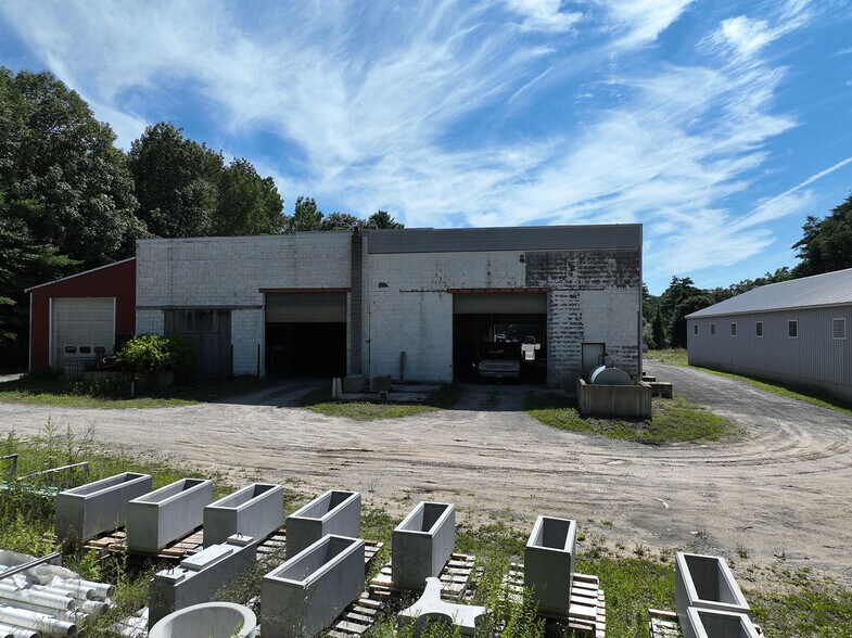 More Photos Of 356 Tuckie Rd, North Windham Industrial For Sale