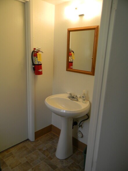 More Photos Of 3430 Robin Ln, Cameron Park Office For Sale