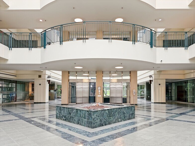 More Photos Of 7300 Warden Ave, Markham Coworking Space