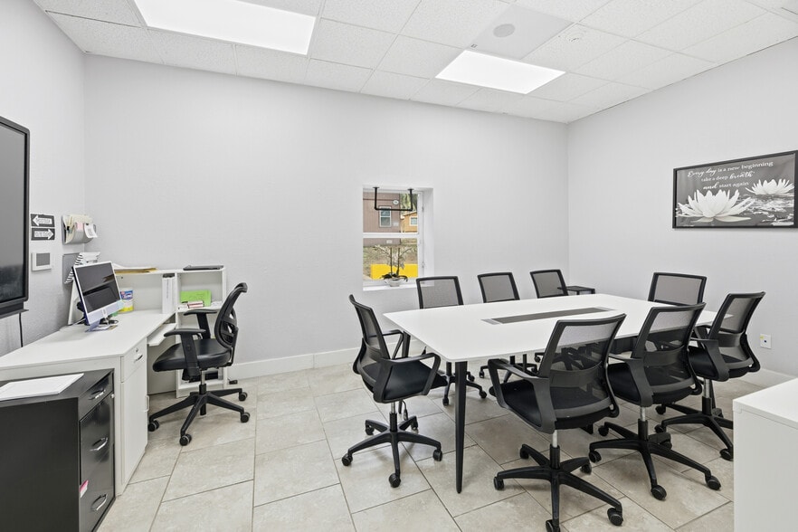 More Photos Of 6837 Lakeville Rd, Orlando Religious Facility For Sale