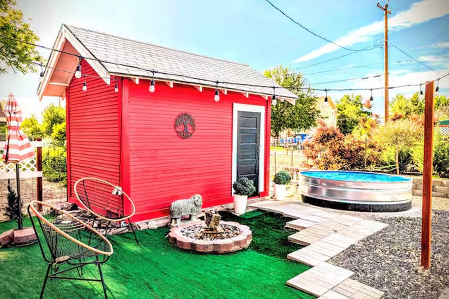 More Photos Of 520 N State St, Hagerman Specialty For Sale
