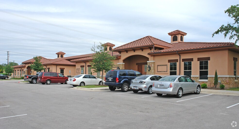 More Photos Of 171 Deep Wood Dr, Round Rock Medical For Lease