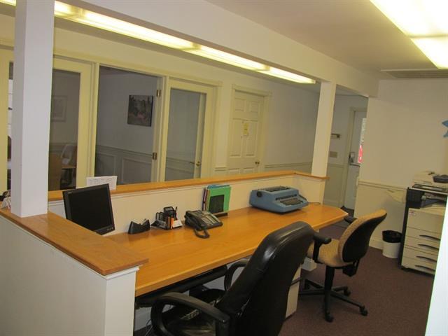 More Photos Of 8 Luxury Dr, Newport Office For Lease