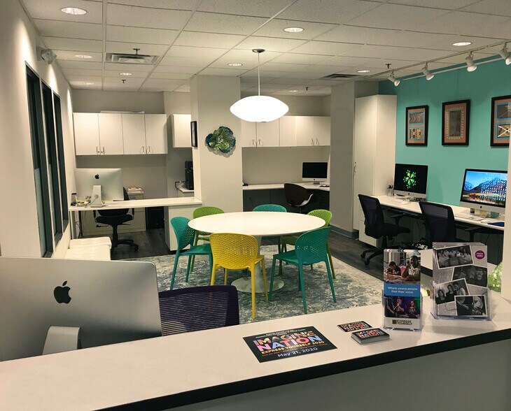 More Photos Of 100 Cummings Ctr, Beverly Coworking Space