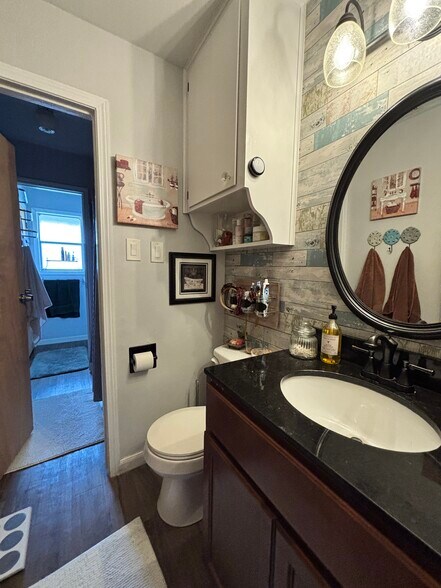 More Photos Of 14515 Sommermeyer St, Houston Office For Sale