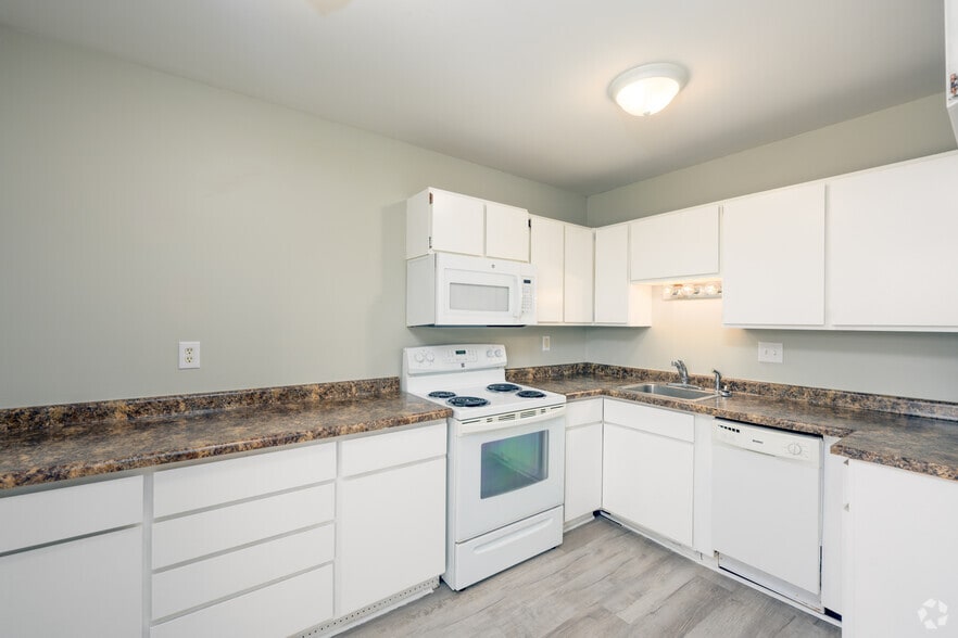 More Photos Of 4037 S Rose St, Kalamazoo Apartments For Sale