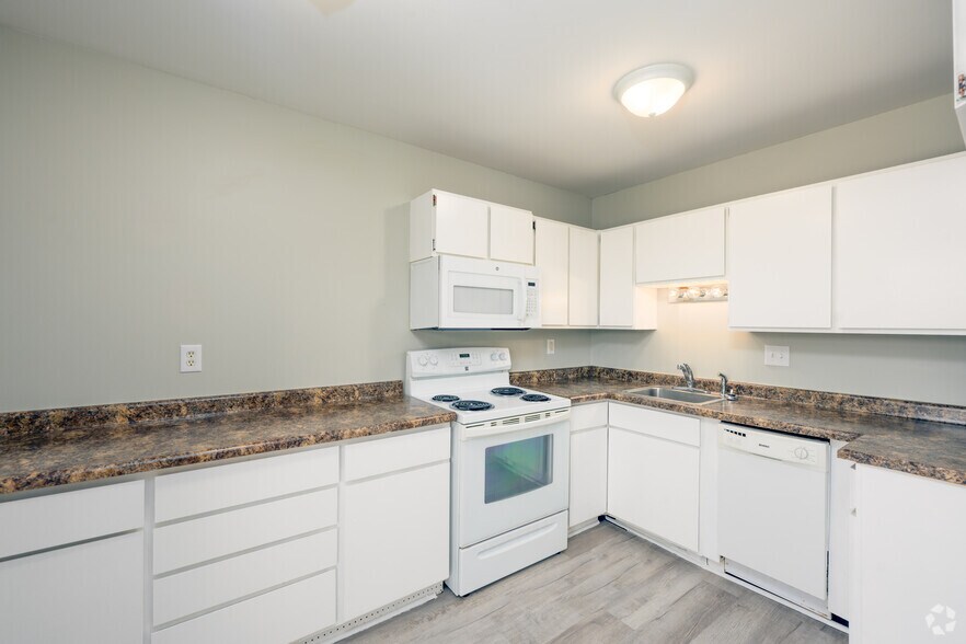 More Photos Of 4037 S Rose St, Kalamazoo Apartments For Sale