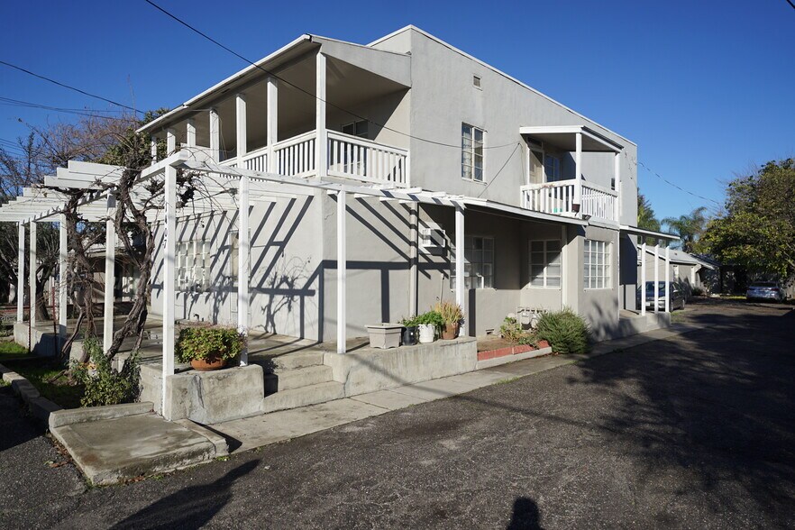 More Photos Of 1403 Leonard Ave, Modesto Apartments For Sale