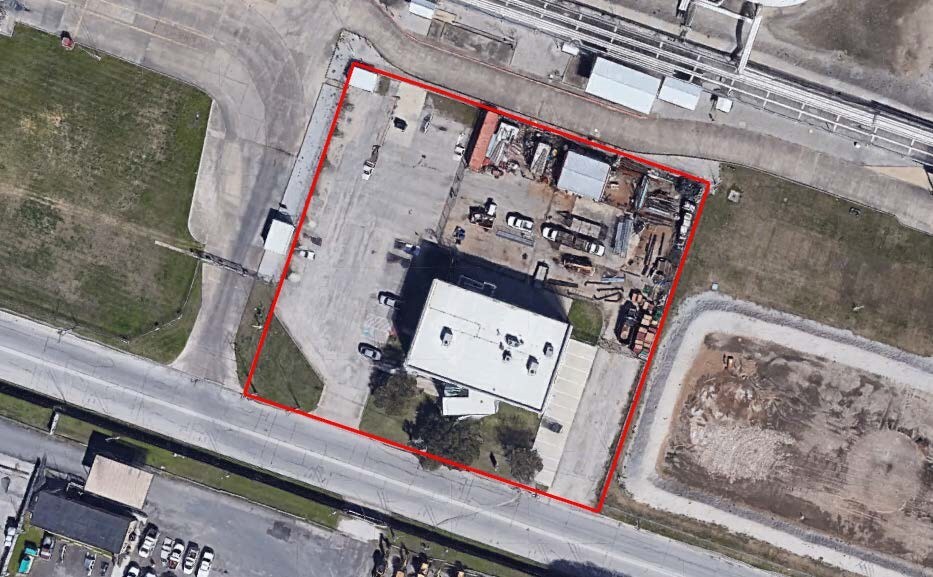 More Photos Of 2535 Brennan Ave, Fort Worth Office For Lease