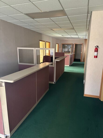 More Photos Of 151 W Genesee St, Lockport Loft Creative Space For Lease