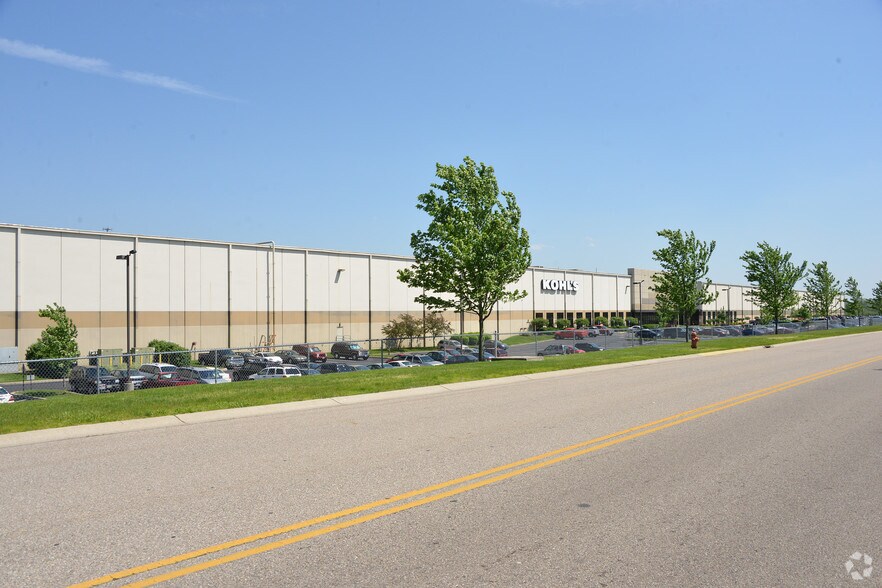 More Photos Of 3500 Salzman Rd, Middletown Warehouse For Sale