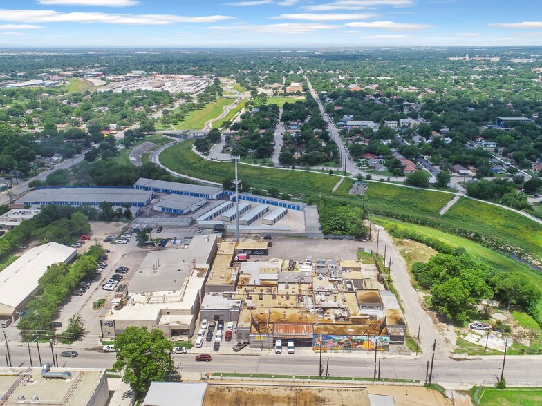 More Photos Of 1305 S Brazos St, San Antonio Refrigeration Cold Storage For Lease