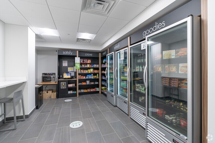 More Photos Of 600 Eagleview Blvd, Exton Unknown For Lease