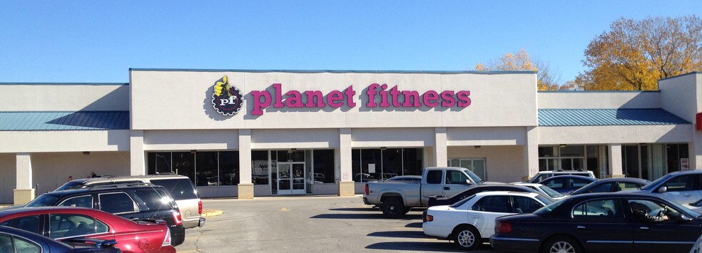 Primary Photo Of 3405-3411 SE 14th St, Des Moines General Retail For Lease