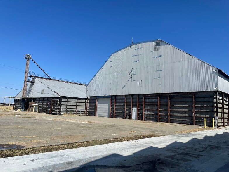 More Photos Of 20500 Main St, Stratford Land For Sale