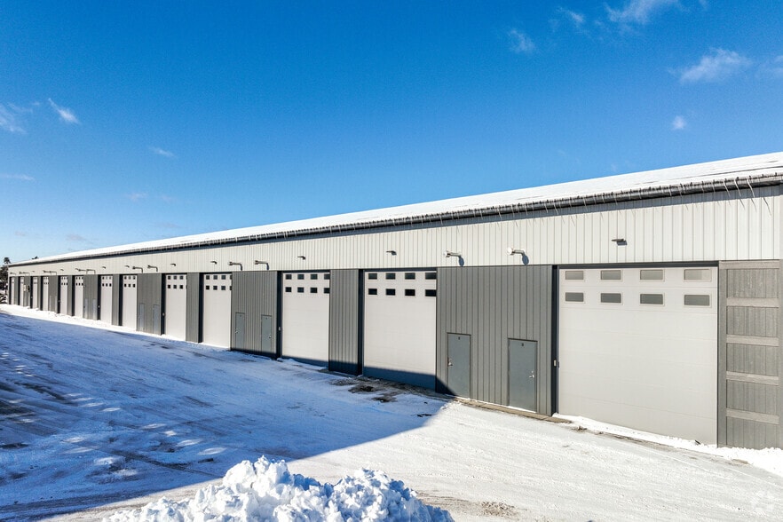 More Photos Of 15196 Boulder Ct, Rosemount Light Manufacturing For Lease