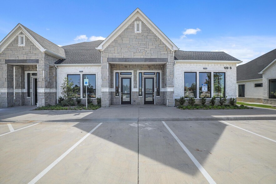 More Photos Of 120 S Preston Rd, Prosper Medical For Lease