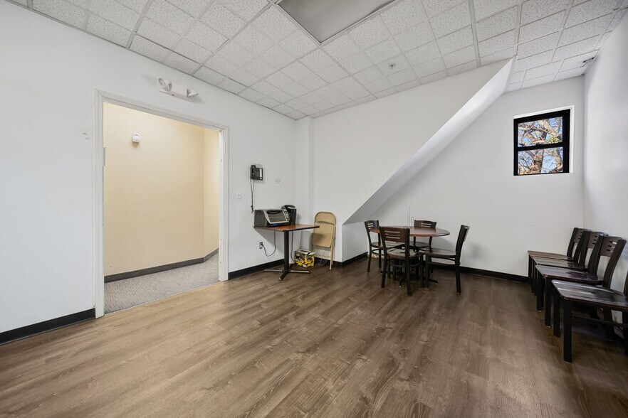 More Photos Of 2535 John F Kennedy Blvd, Jersey City Medical For Lease