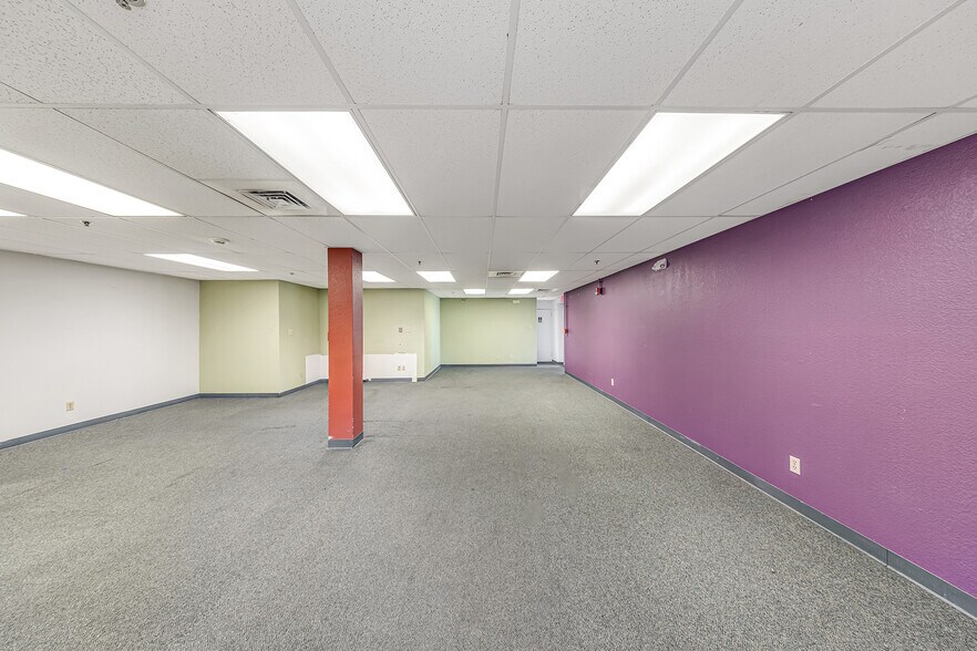 More Photos Of 630 S 7th St, Grand Junction Warehouse For Lease