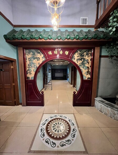 More Photos Of 95 Lake St, Gilford Restaurant For Sale