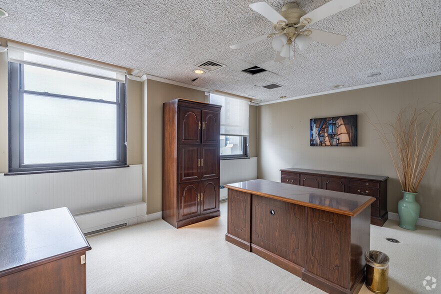 More Photos Of 85 E Gay St, Columbus Loft Creative Space For Lease