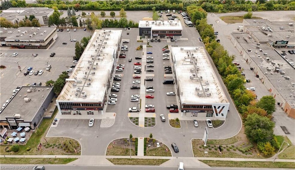 More Photos Of 454 Hespeler Rd, Cambridge General Retail For Sale