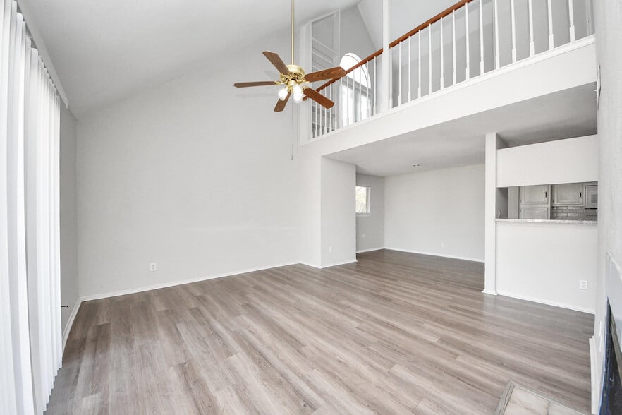 More Photos Of , Houston Multifamily For Sale