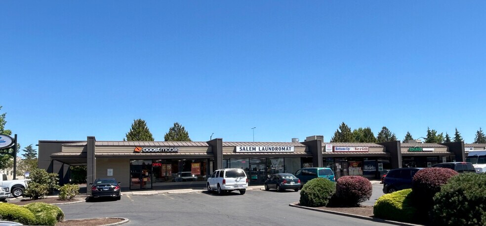 More Photos Of 3052-3090 Lancaster Dr NE, Salem Freestanding For Lease