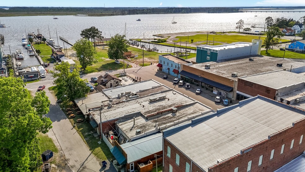 More Photos Of 226 Pamlico St, Belhaven Restaurant For Sale