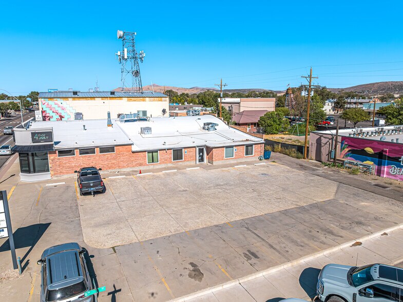 More Photos Of 618 Idaho St, Elko Office For Lease