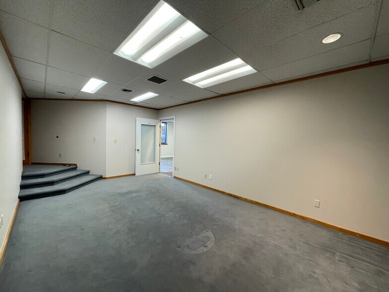 More Photos Of 323 S College Ave, Fort Collins Medical For Lease