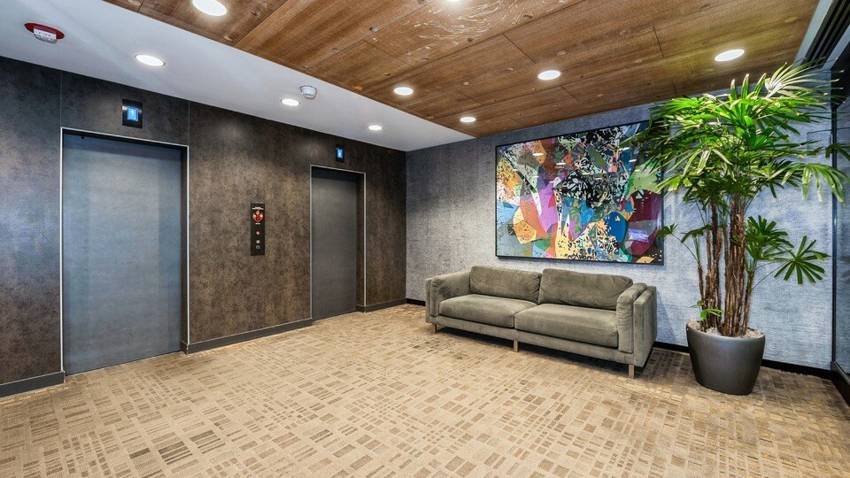 More Photos Of 360 E Ohio St, Chicago Apartments For Lease