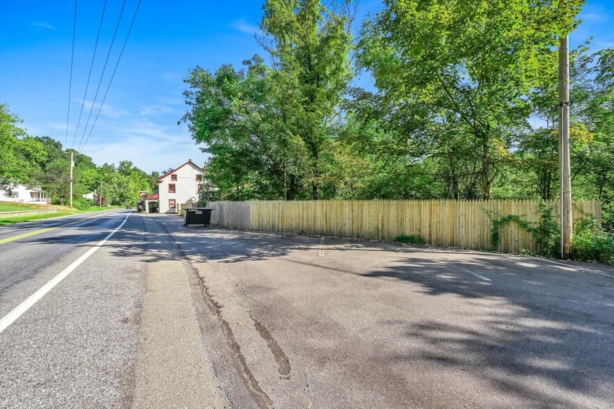 More Photos Of 3790 Morgantown Rd, Mohnton Restaurant For Sale
